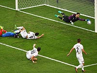 Французы забили на 90-й и 95-й минутах и победили албанцев. Команда Дешама вышла в плэй-офф