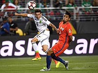 Варгас забил четыре мяча. В Калифорнии чилийцы расправились со сборной Мексики