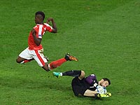 Льорис повторил рекорд своего тренера. Ничья в матче Франция – Швейцария