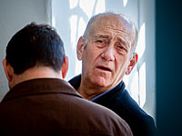 В июле экс-глава правительства Эхуд Ольмерт сможет впервые покинуть тюрьму