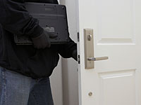 Грабители похитили у родителей погибшего солдата ноутбук с его фотографиями