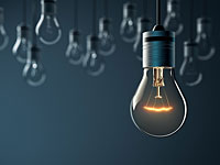 Путин одобрил закон о бесплатных лампочках  для депутатов и сенаторов