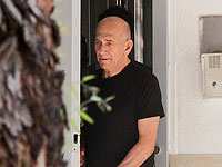 Ольмерт вышел из тюрьмы на два дня