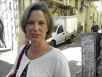 Катарина фон Шнурбейн в Меа Шеарим