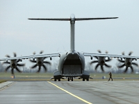 США временно прекратили боевые вылеты с базы