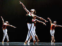 Начинаются гастроли театра современного танца Complexions