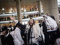 Раввин Элиэзер Берланд, подозреваемый в сексуальных преступлениях, доставлен в Израиль