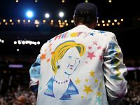 Съезд Демократической партии США утвердил предвыборную платформу