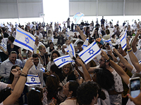 Новых репатриантов снова попытаются обязать отчитываться о доходах за границей