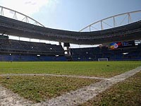 Пожарным пришлось срезать замок ворот Олимпийского стадиона