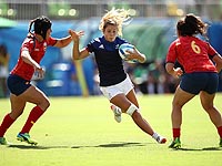 Регби-7: в историческом матче француженки разгромили сборную Испании