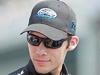 Знаменитый гонщик Брайан Клосон умер после аварии на гоночном треке