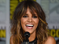 50 лет Хэлли Берри – первой темнокожей, получившей 