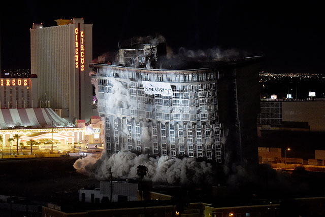 Riviera Hotel, 16 августа 2016 года Riviera Hotel, 16 августа 2016 года