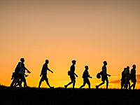 Около 700 человек приехали на акцию в поддержку водителя, застрелившего угонщика