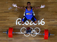 Медаль Израиля и другие события первой недели Олимпиады. Фоторепортаж