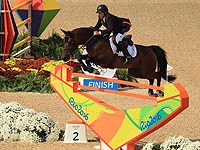 В конкуре победил британский спортсмен