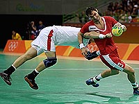 Гандбол. В финале датчане сыграют с французами