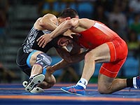 Вольная борьба. В финале россиянин победил турецкого борца