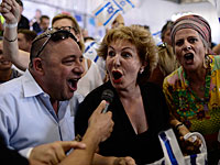 Софа Ландвер летит в Россию:  