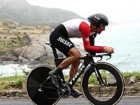 В раздельной гонке победил швейцарский велосипедист Фабиан Канчеллара