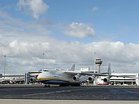 АН-225 