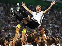 Бастиан Швайнштайгер попрощался со сборной Германии