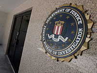 ФБР опубликовало доклад о халатном обращении Клинтон с документами