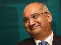 Депутат-лейборист,  глава парламентской комиссии,  пользовался услугами мужчин- проституток
