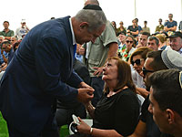 Около тысячи израильтян присутствовали на похоронах отца солдата Орона Шауля