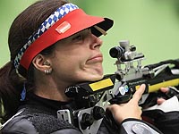 Стрельба из винтовки: немка установила олимпийский рекорд. Серебро и бронзу завоевали китаянки