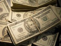 Дома у главы антикоррупционного управления нашли 120 млн долларов и 2 млн евро