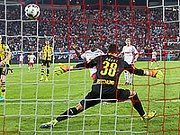 Сюрприз Бундеслиги: новичок победил дортмундскую 