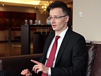 Венгерский министр ответил на призыв исключить его страну из ЕС: мы сами решим, с кем жить