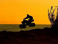 Полицейские задержали девятилетнего мальчика, катавшегося на мотовездеходе