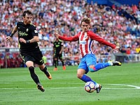 Антуан Гризманн и Фернандо Торрес забили по два мяча.