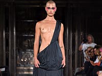 London Fashion Week: откровенные коллекции и борьба с худобой. Фоторепортаж