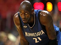 Легендарный баскетболист Кевин Гарнетт объявил о завершении карьеры