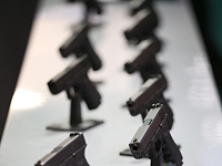 Полиция Израиля сменит пистолеты