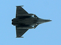  Французский истребитель Rafale 