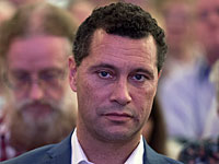 Британский политик госпитализирован с инсультом после драки с однопартийцами