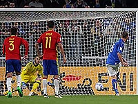 Битва гигантов: сборные Италии и Испании сыграли вничью