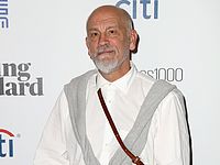 Актер Джон Малкович выиграл суд против газеты Le Monde