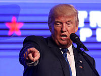 Трамп извинился за грубые слова о женщинах и тут же атаковал супругов Клинтон