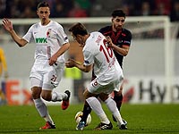 Руководство АЗ обсуждает с иранским полузащитником игры против