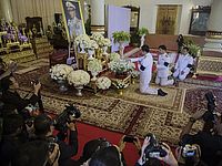 Таиланд оплакивает смерть короля