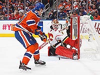 Коннор Макдэвид повторил рекорд Уэйна Гретцки: результаты матчей НХЛ