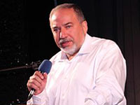 Министр обороны Авигдор Либерман провел встречу с жителями Ашкелона