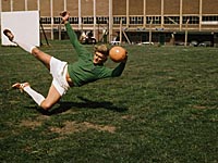 Умер вратарь сборной Уэльса, чемпион Англии и рекордсмен валлийского и мирового футбола