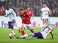 Греки разгромили 